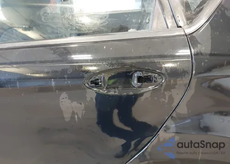 2018 Ford Fiesta Se z USA, uszkodzony, nr VIN 3FADP4EJ2JM100837